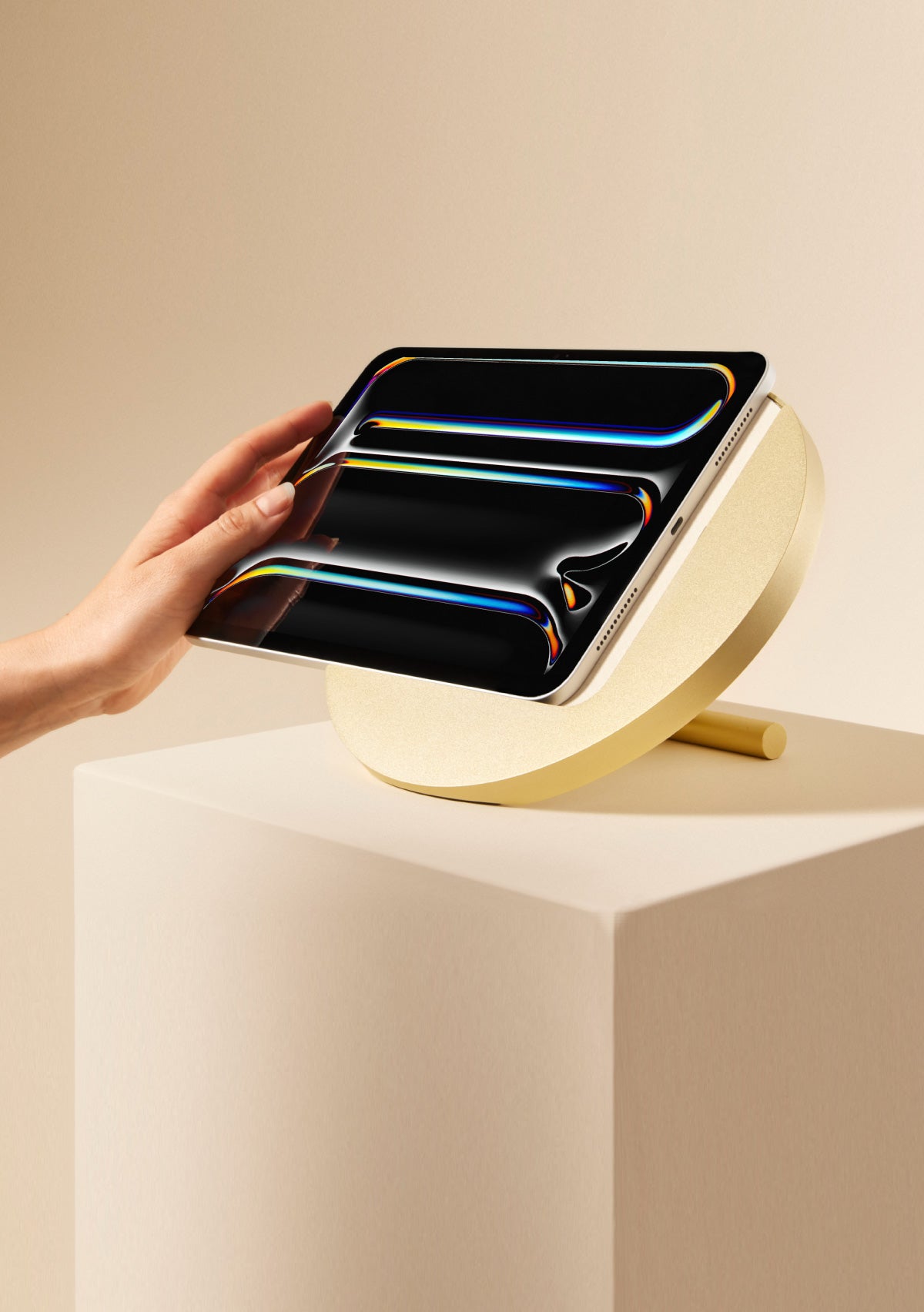 Stands and holders for iPad 